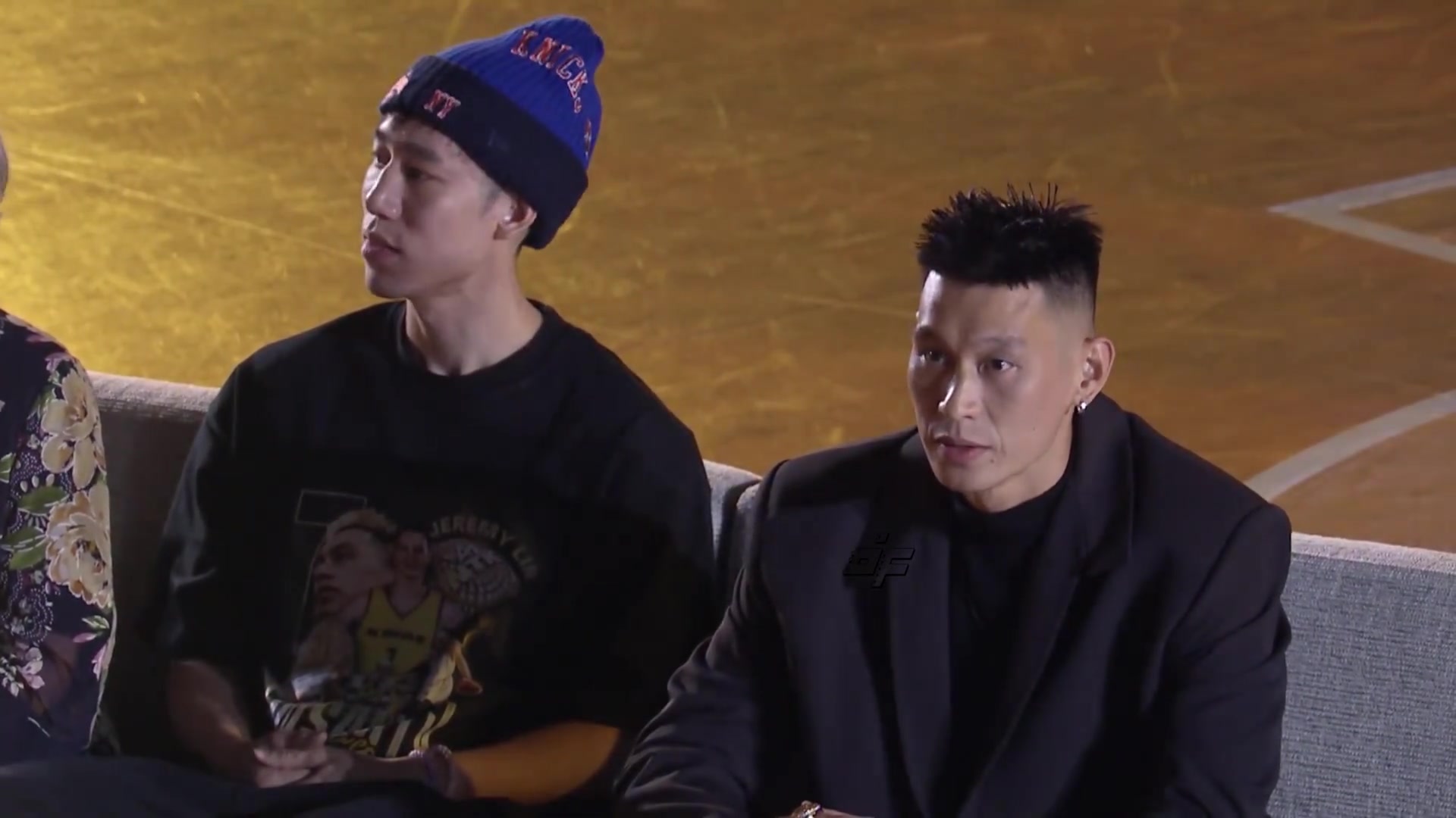 开云体育平台-姚明/周杰伦/邓紫棋/林俊杰/萧敬腾等为林书豪送上退役祝福