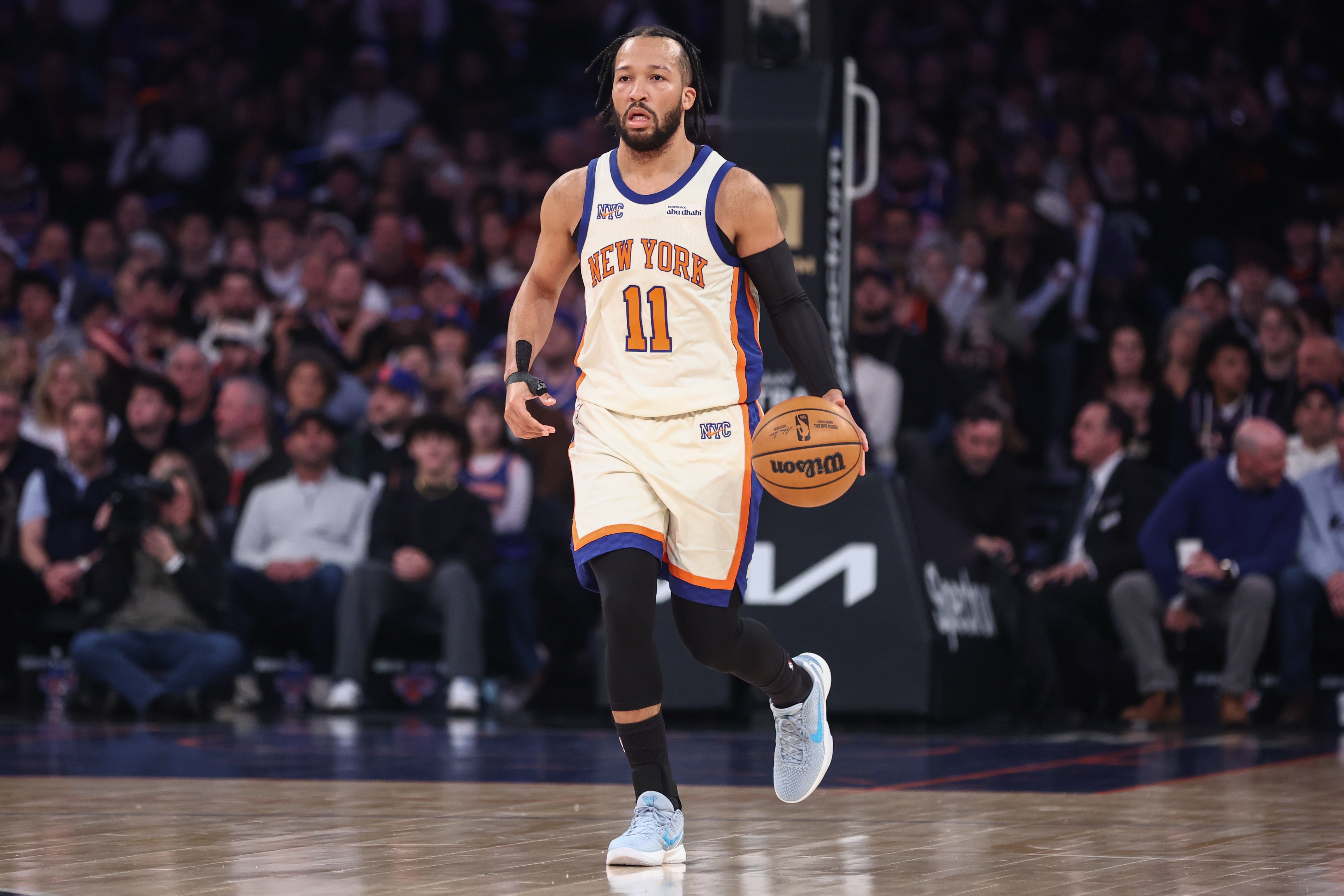 Kaiyun Sports-开云体育-全明星次轮投票东西部前五球员无变化！仅布伦森&amp;马克西排名调换