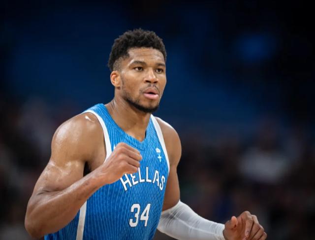 开云体育平台-谦逊！字母哥揭秘曾建议帕帕尼古拉乌当希腊旗手