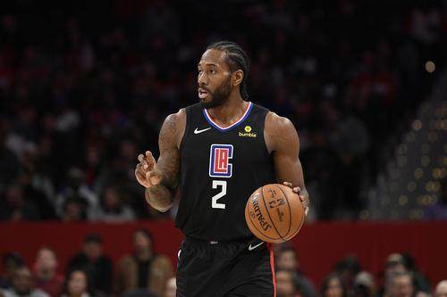 开云登录入口-场均助攻创生涯新高 愈发全面的小卡已成MVP大热