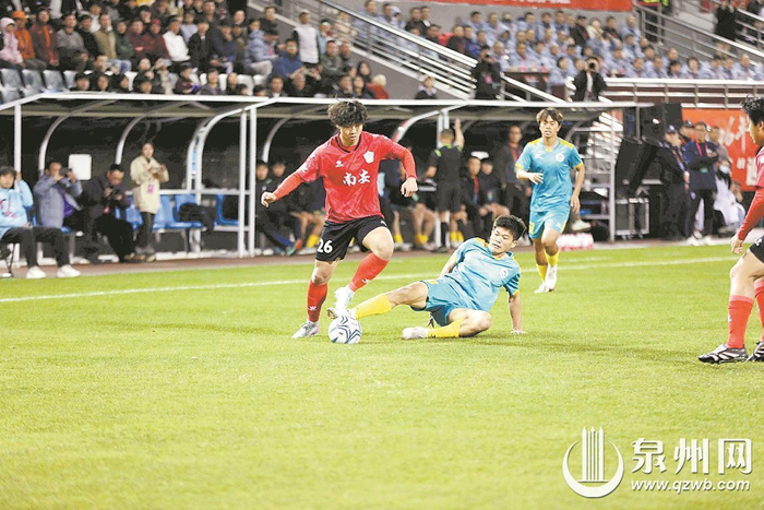 Kaiyun Sports-开云体育-2026年泉州市首届“迎春杯”足球联赛落幕 南安队夺冠|丰泽队|安溪队|丰泽|安溪|比赛_新浪体育_新浪新闻